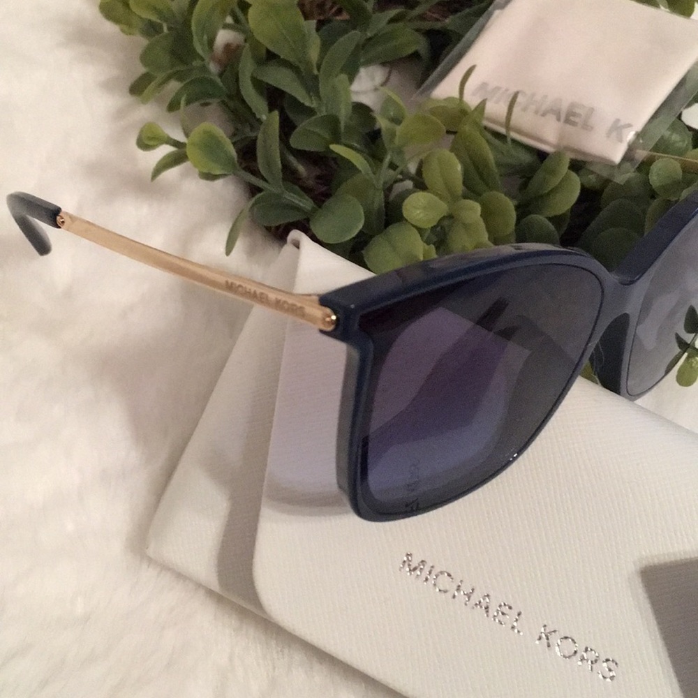 🕶MICHAEL KORS®blue SexyCat eye Shape BEAUTY🕶 - Picture 4 of 7